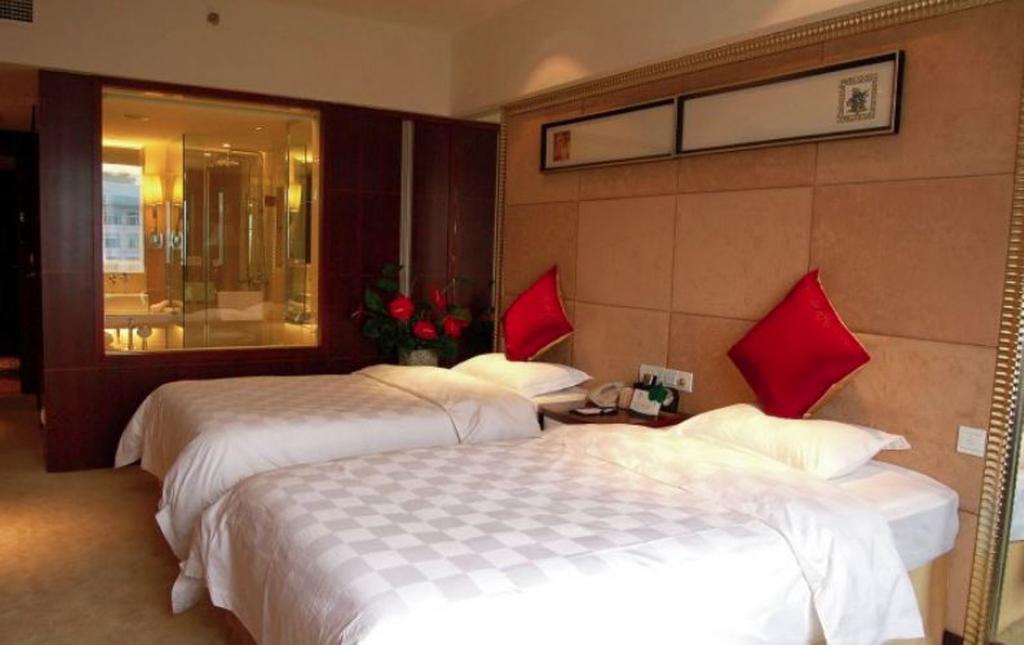 Yunheng Hotel Neijiang Exterior foto