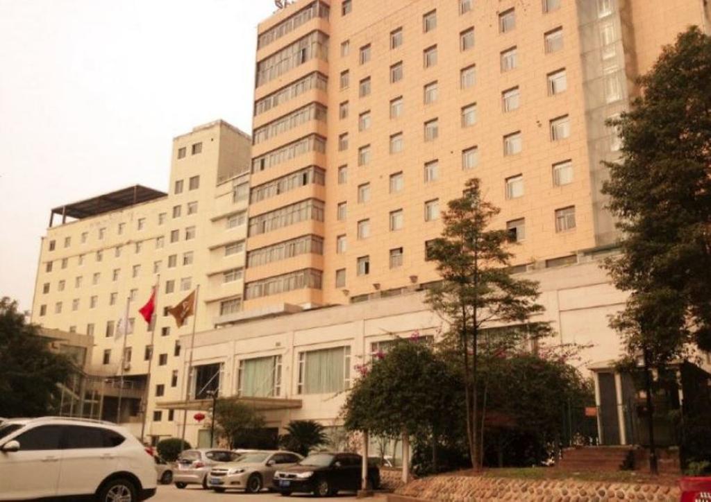 Yunheng Hotel Neijiang Exterior foto